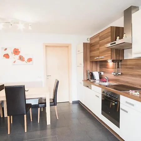 Sunshine Apartment